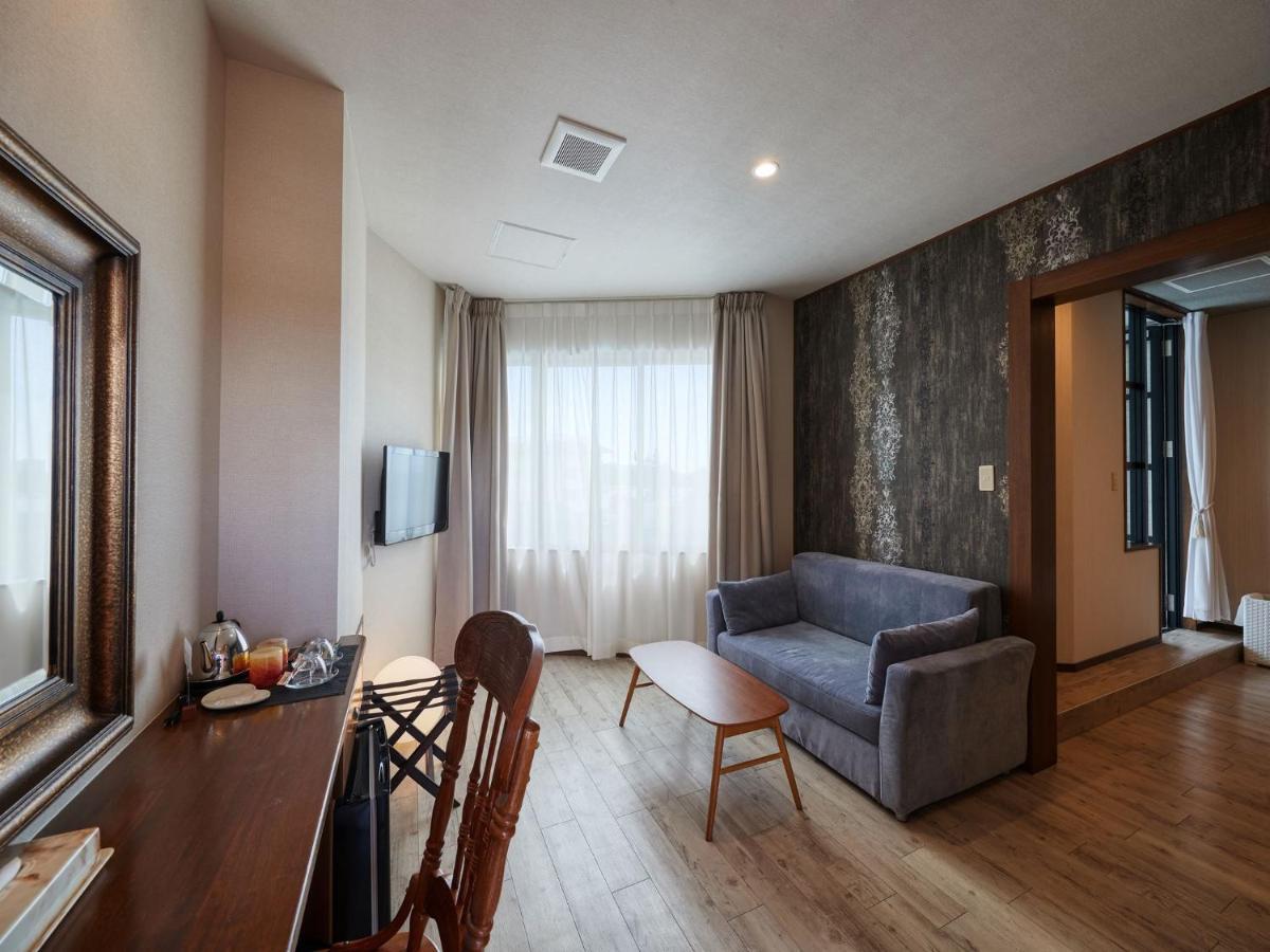 La Casa Panacea Okinawa Resort Onna Εξωτερικό φωτογραφία
