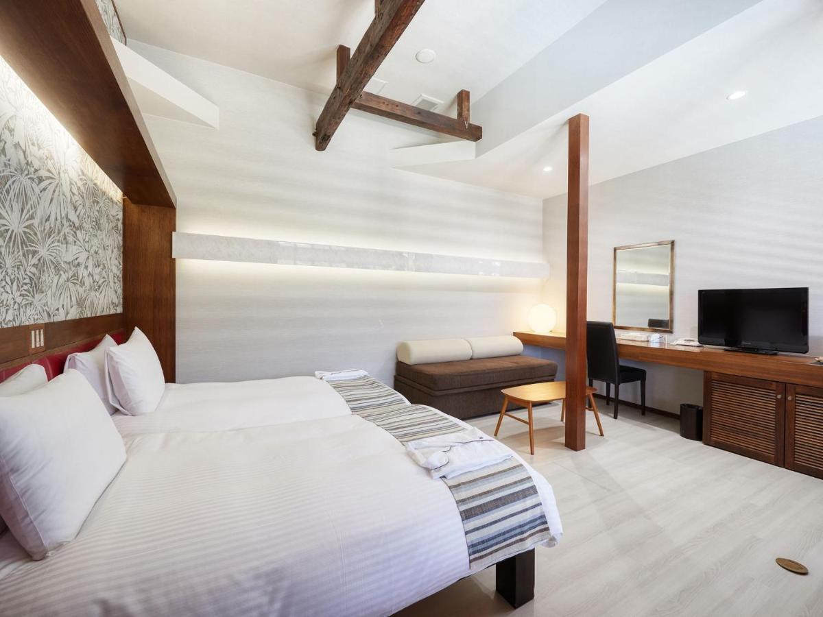 La Casa Panacea Okinawa Resort Onna Εξωτερικό φωτογραφία