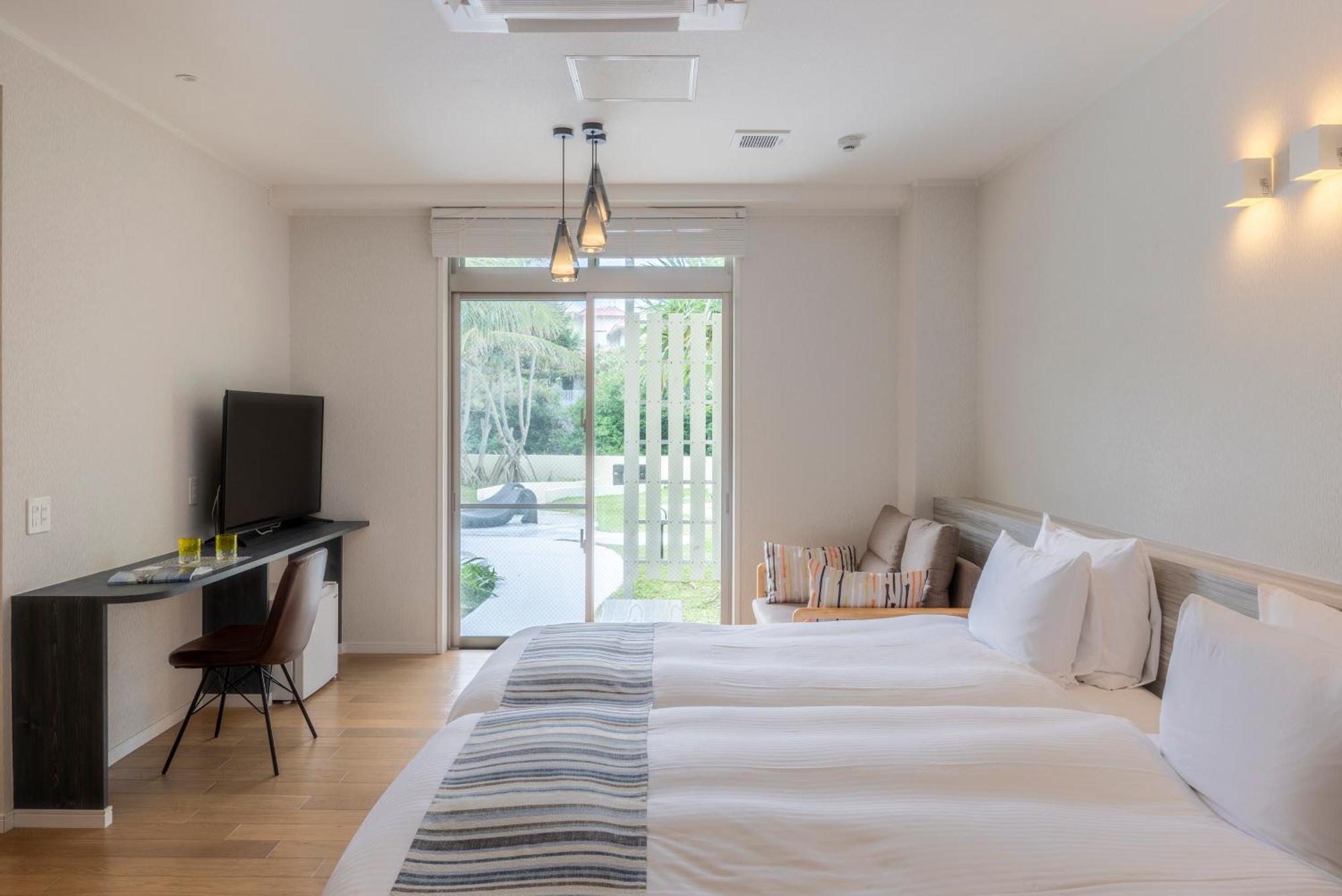 La Casa Panacea Okinawa Resort Onna Εξωτερικό φωτογραφία